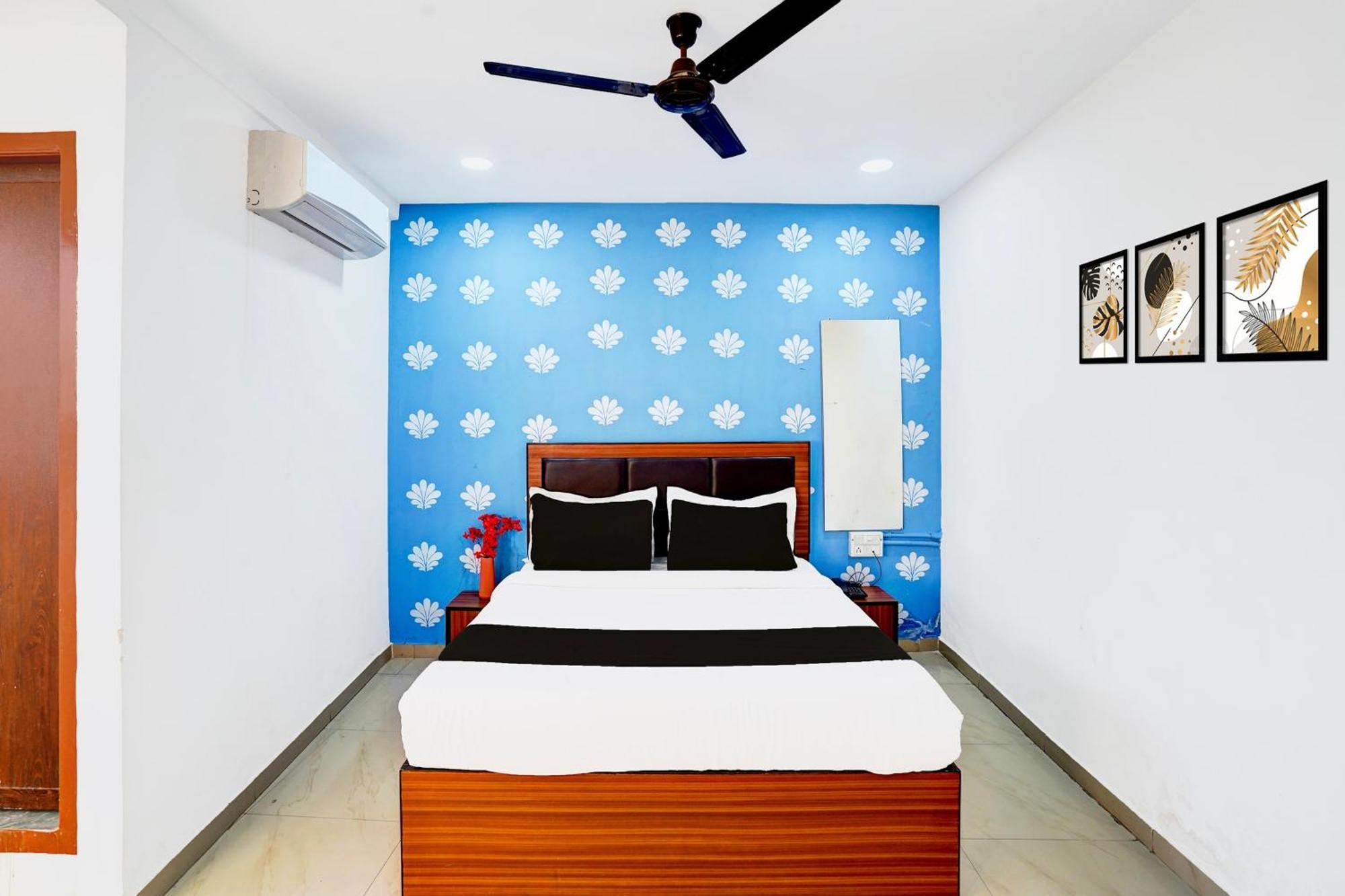 Super Hotel O Geeta Mandir Formerly Hotel Green Park Ahmadabad Zewnętrze zdjęcie